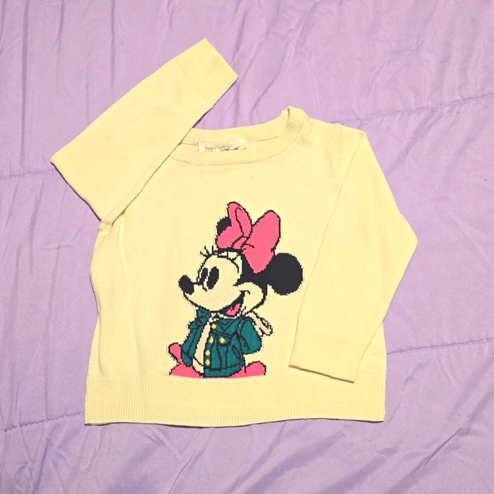 Baby sweater